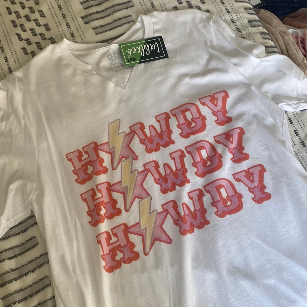 Graphic T